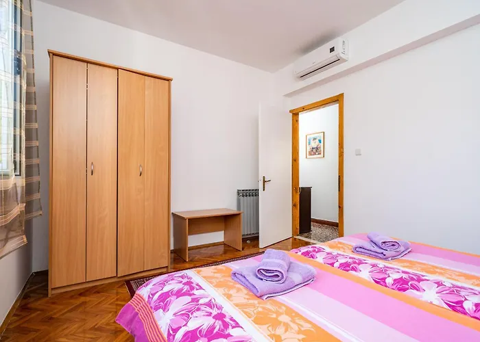 Apartments Sisic